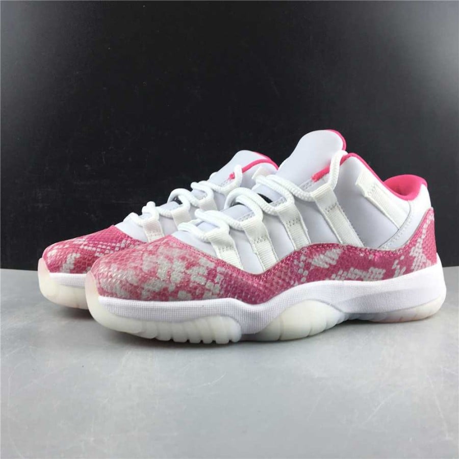 Wmns Air Jordan 11 Retro Low