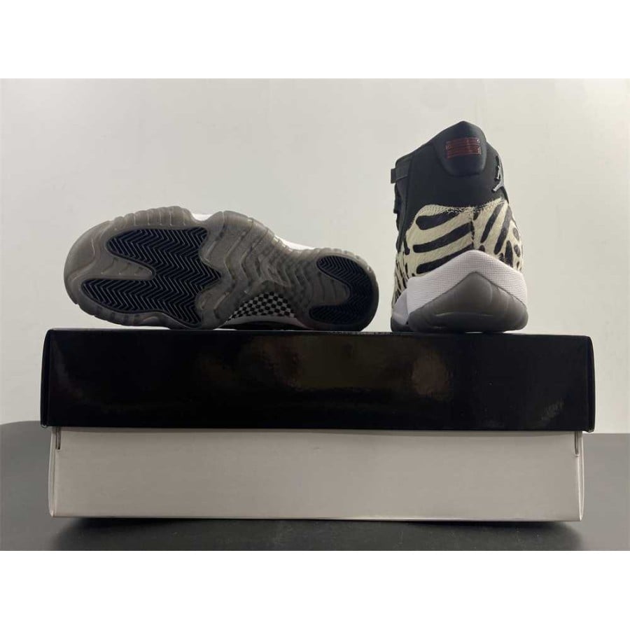 Wmns Air Jordan 11 Retro