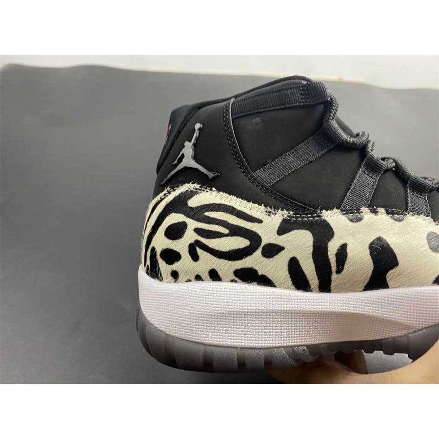 Wmns Air Jordan 11 Retro