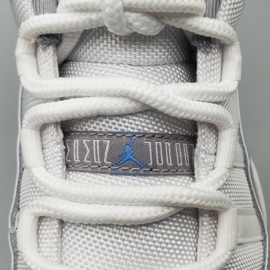 Air Jordan 11 Retro Low
