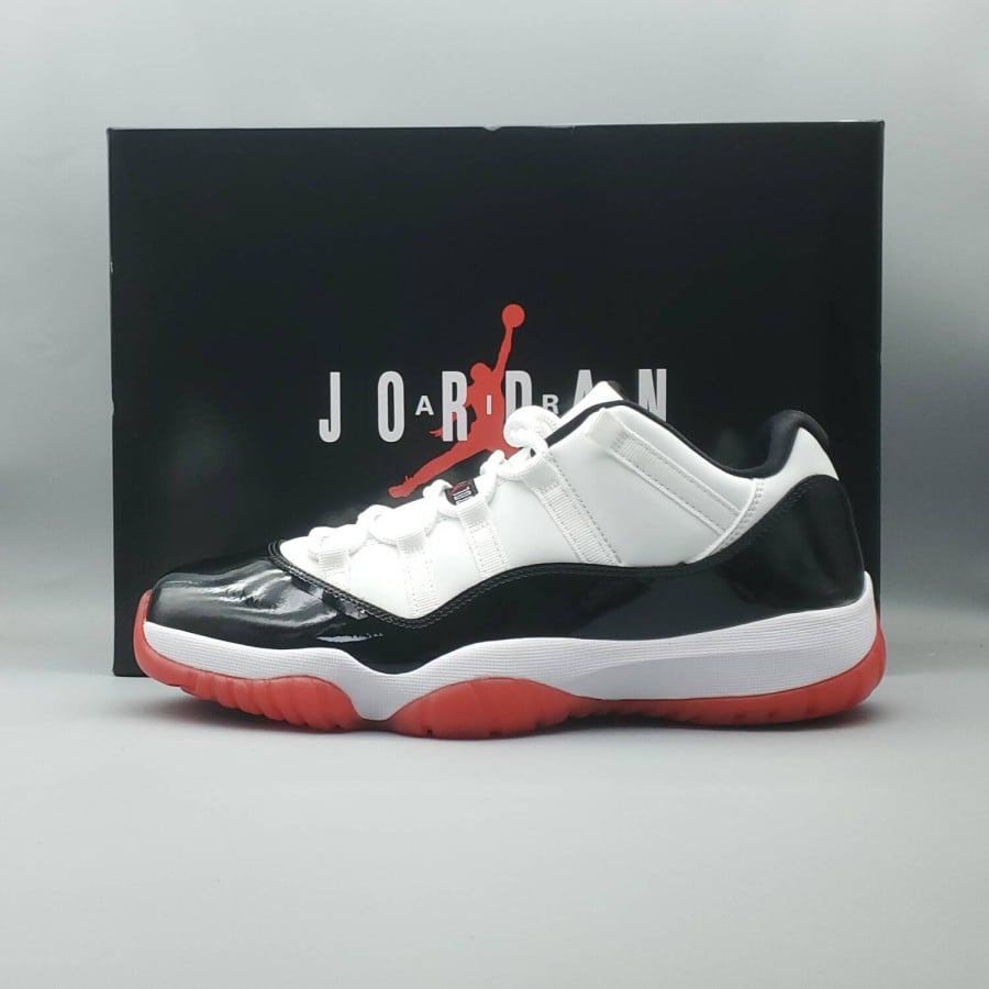 Air Jordan 11 Retro Low