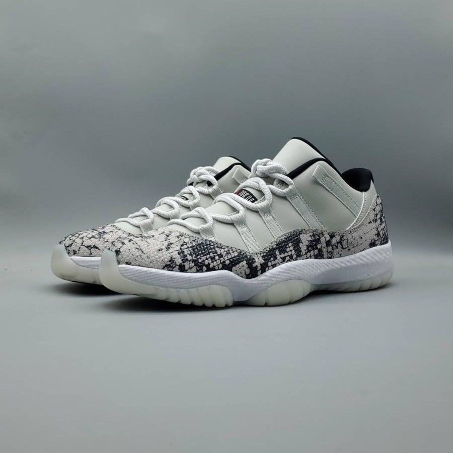 Air Jordan 11 Retro Low