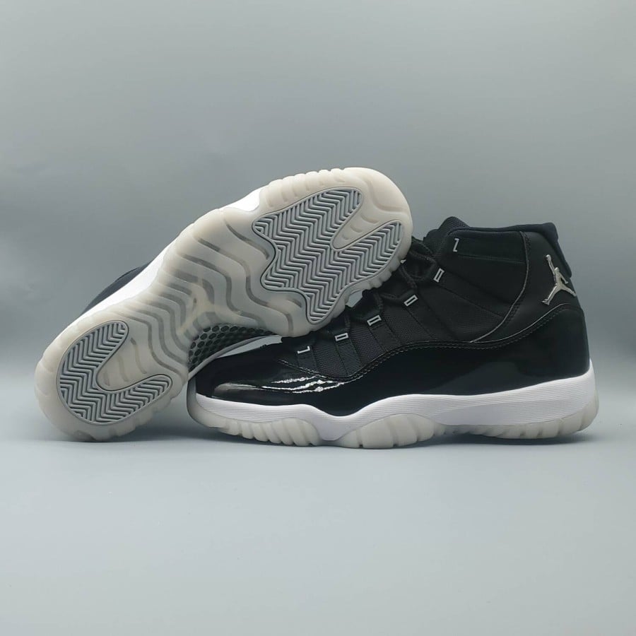 Air Jordan 11 Retro