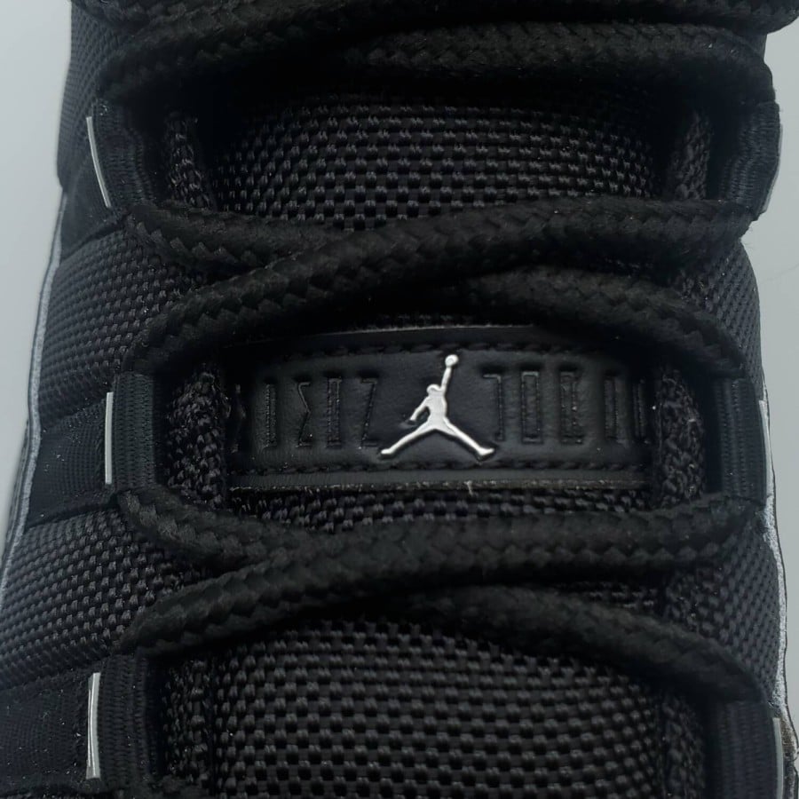 Air Jordan 11 Retro