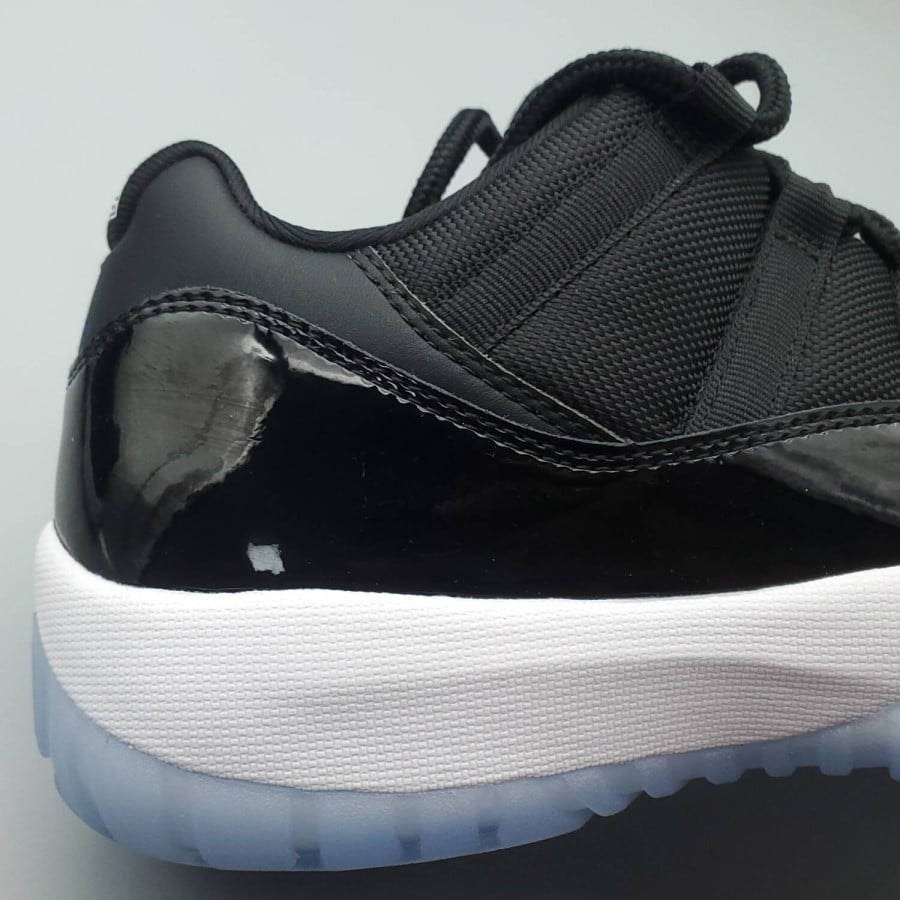 Air Jordan 11 Retro Low