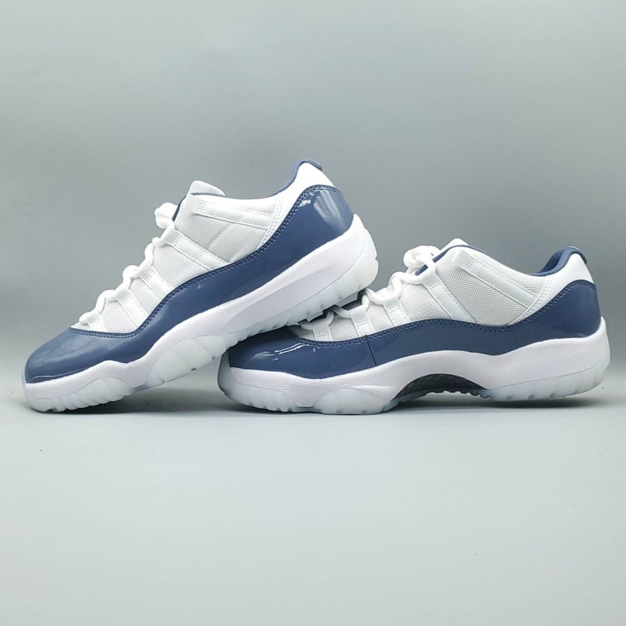 Air Jordan 11 Retro Low