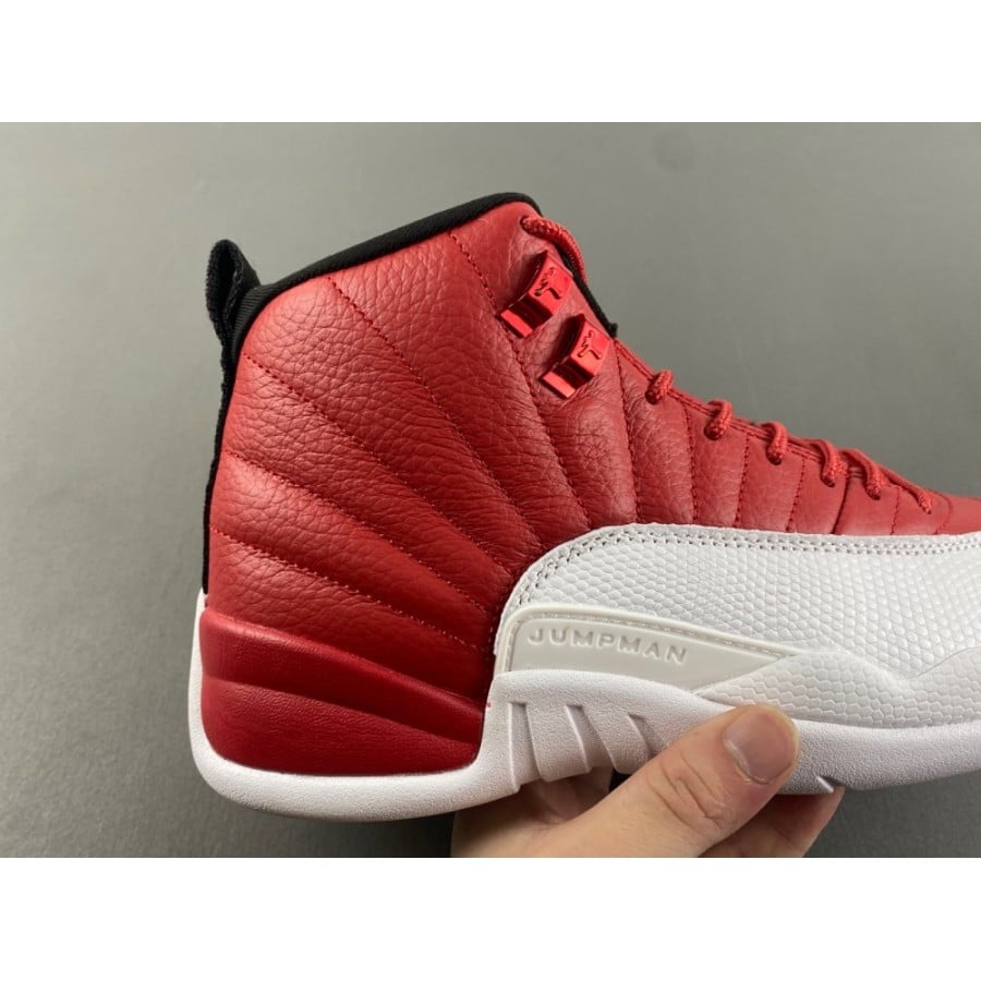 Air Jordan 12 Retro