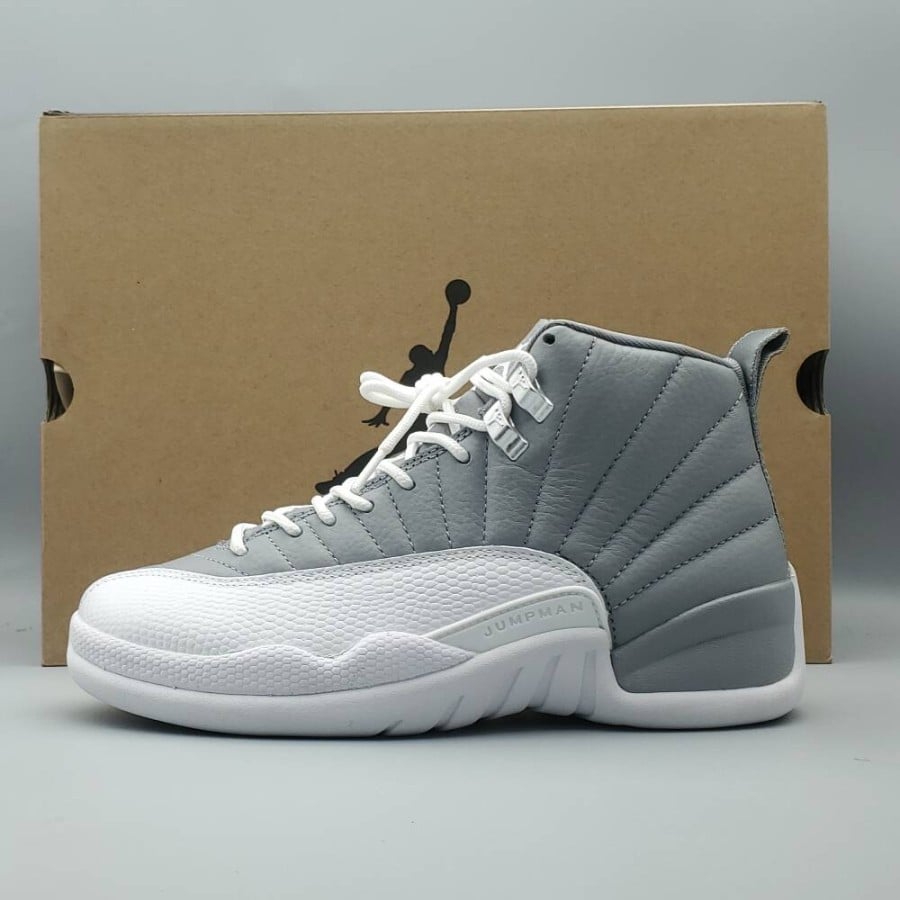 Air Jordan 12 Retro