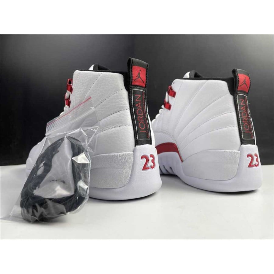 Air Jordan 12 Retro