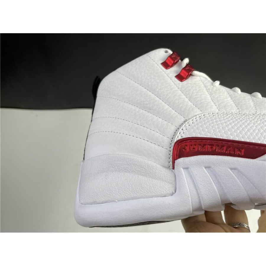Air Jordan 12 Retro