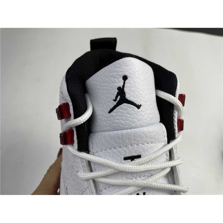Air Jordan 12 Retro