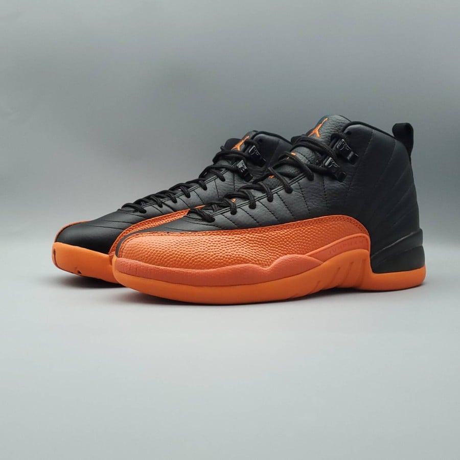 Air Jordan 12