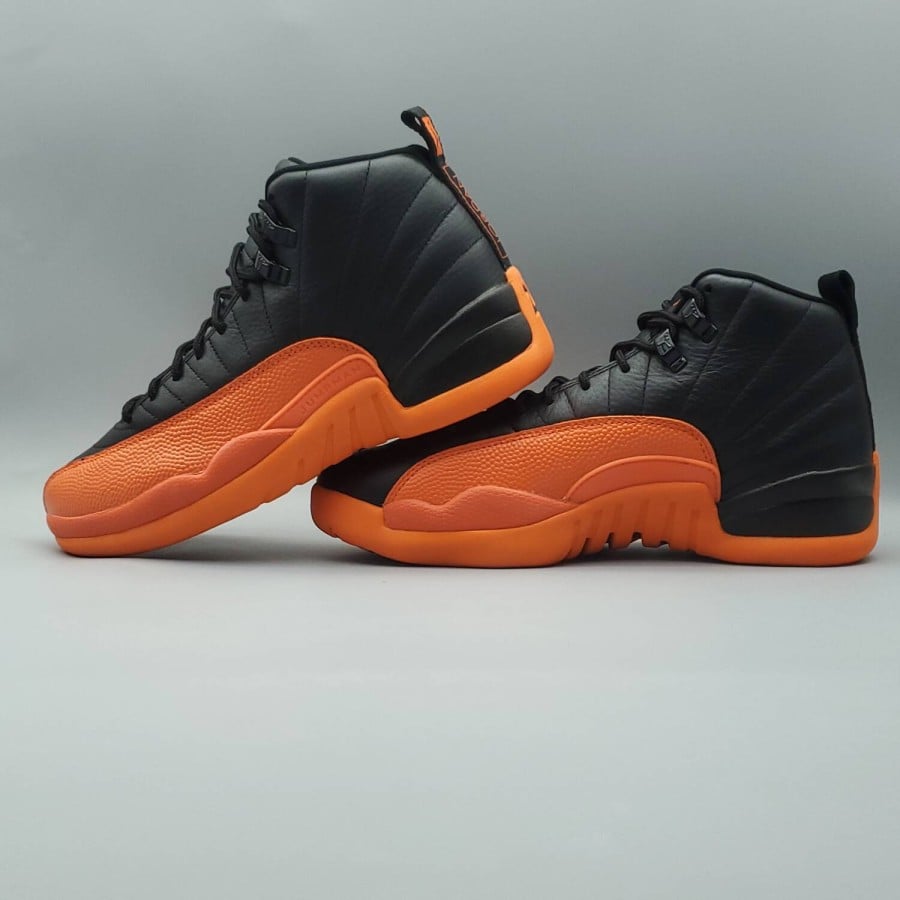 Air Jordan 12