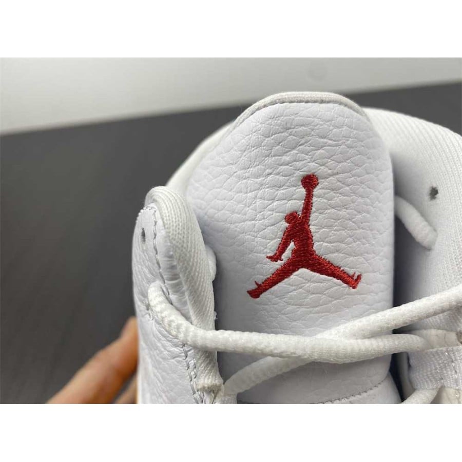 Air Jordan 13 Retro