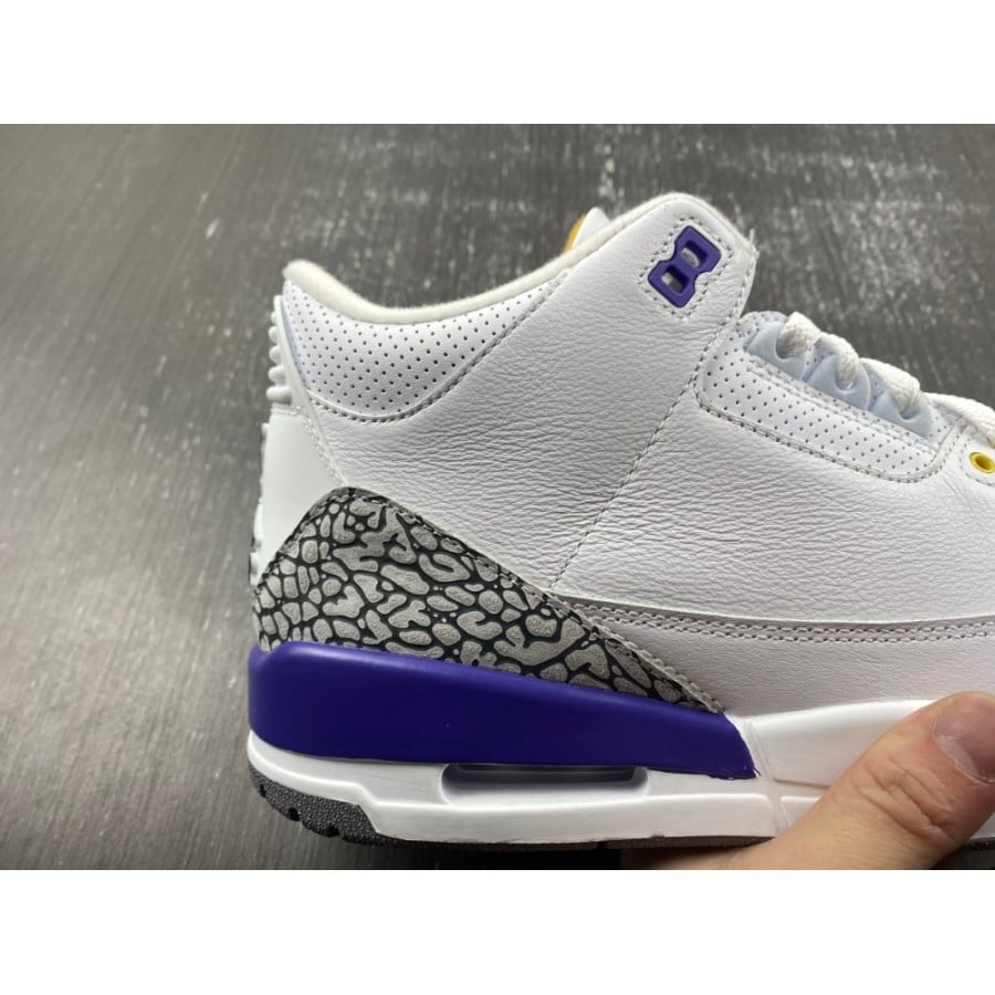 Air Jordan 3 Retro