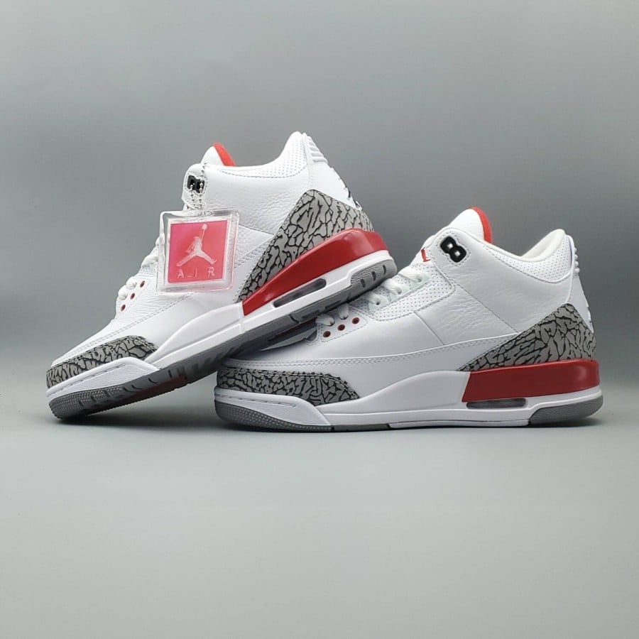 Air Jordan 3 Retro