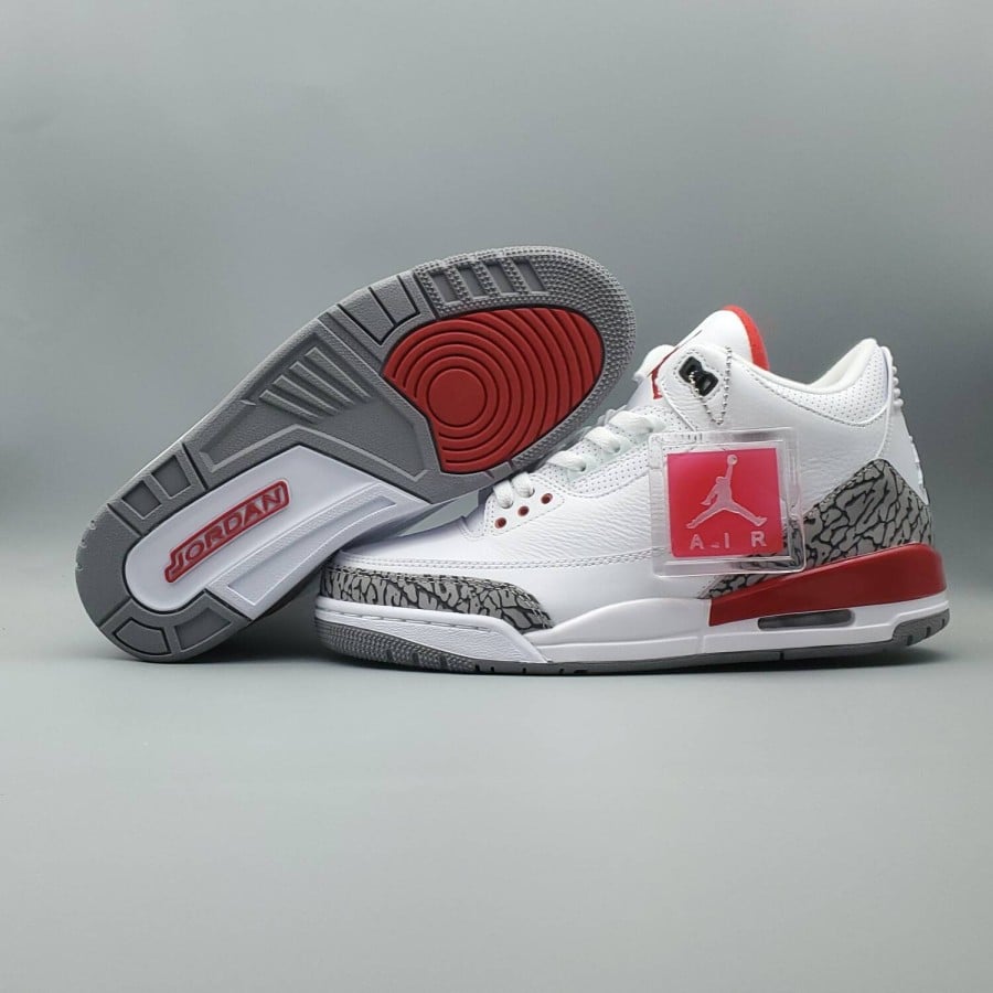 Air Jordan 3 Retro