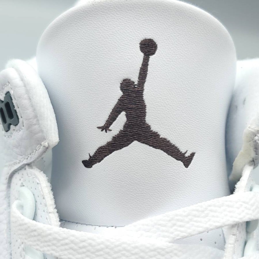 Air Jordan 3 Retro
