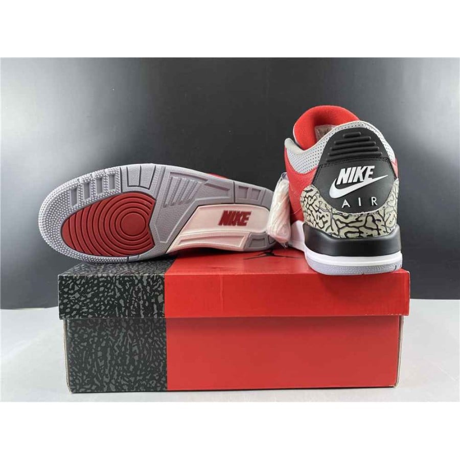 Air Jordan 3 Retro SE