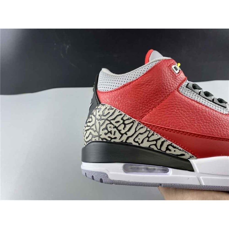 Air Jordan 3 Retro SE