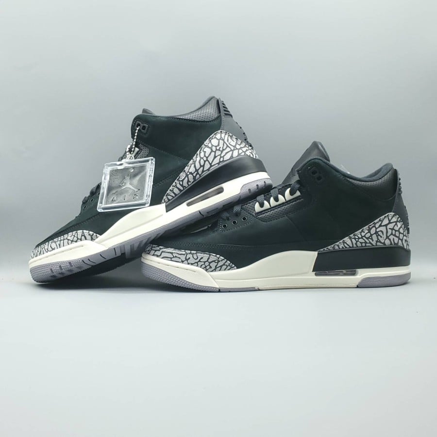 Wmns Air Jordan 3 Retro