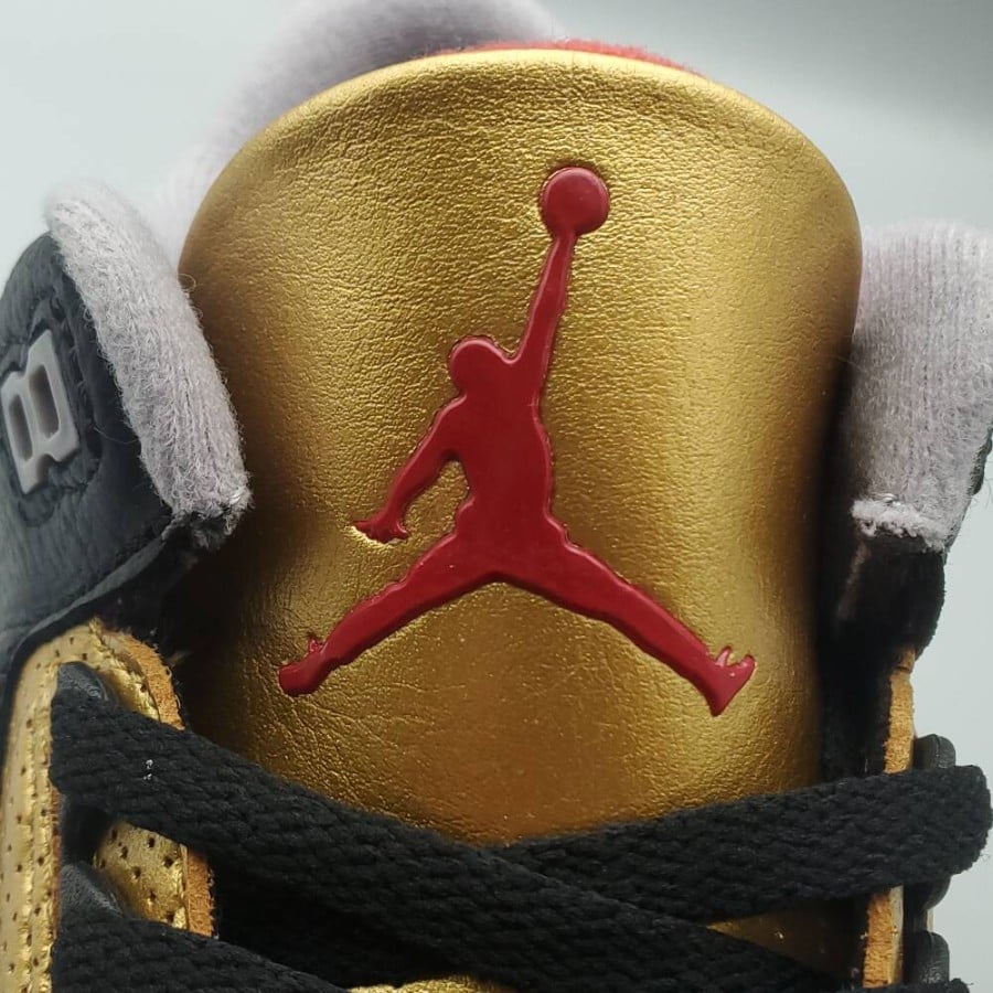 Wmns Air Jordan 3 Retro