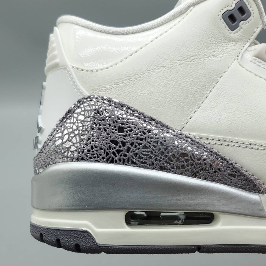 Wmns Air Jordan 3 Retro