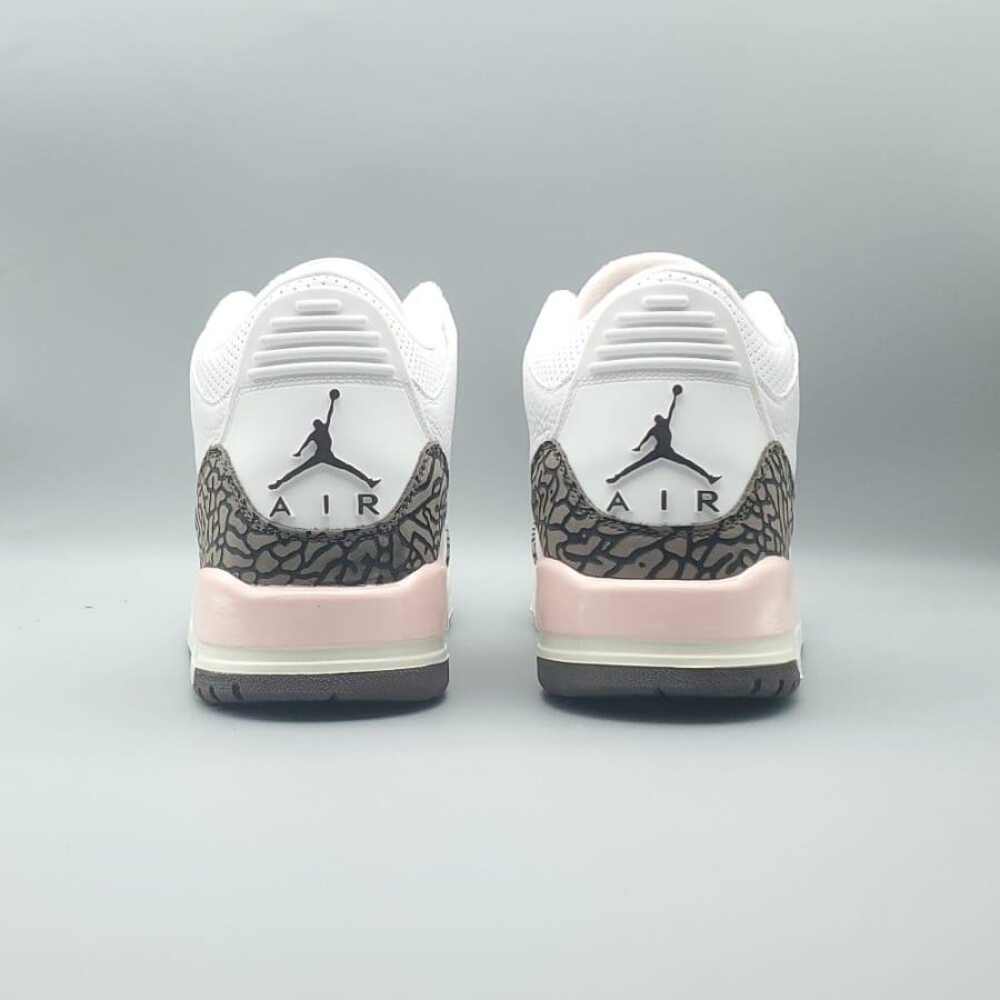 Wmns Air Jordan 3 Retro