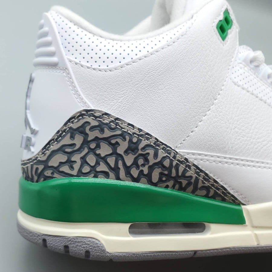 Wmns Air Jordan 3 Retro
