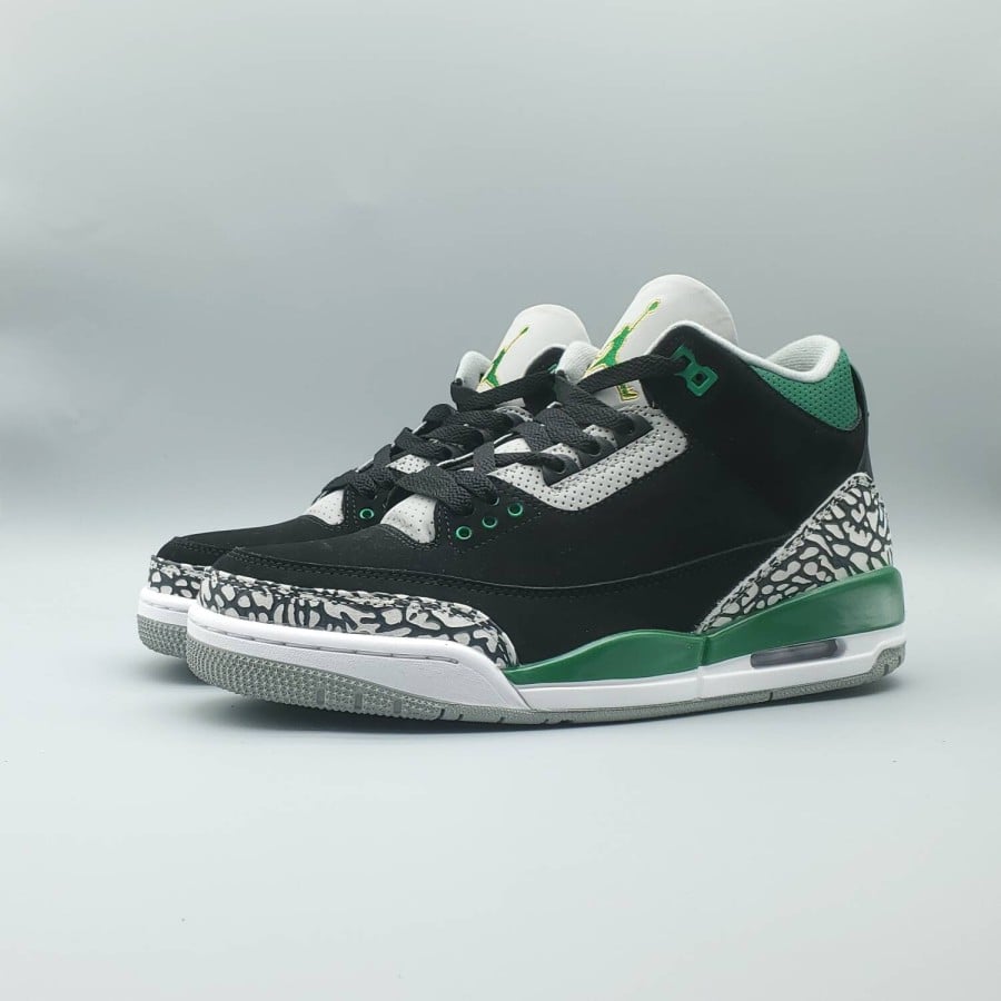 Air Jordan 3 Retro