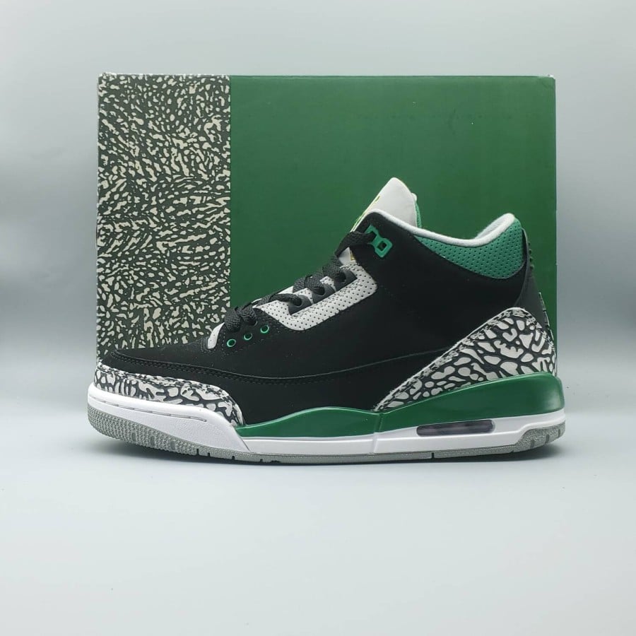 Air Jordan 3 Retro
