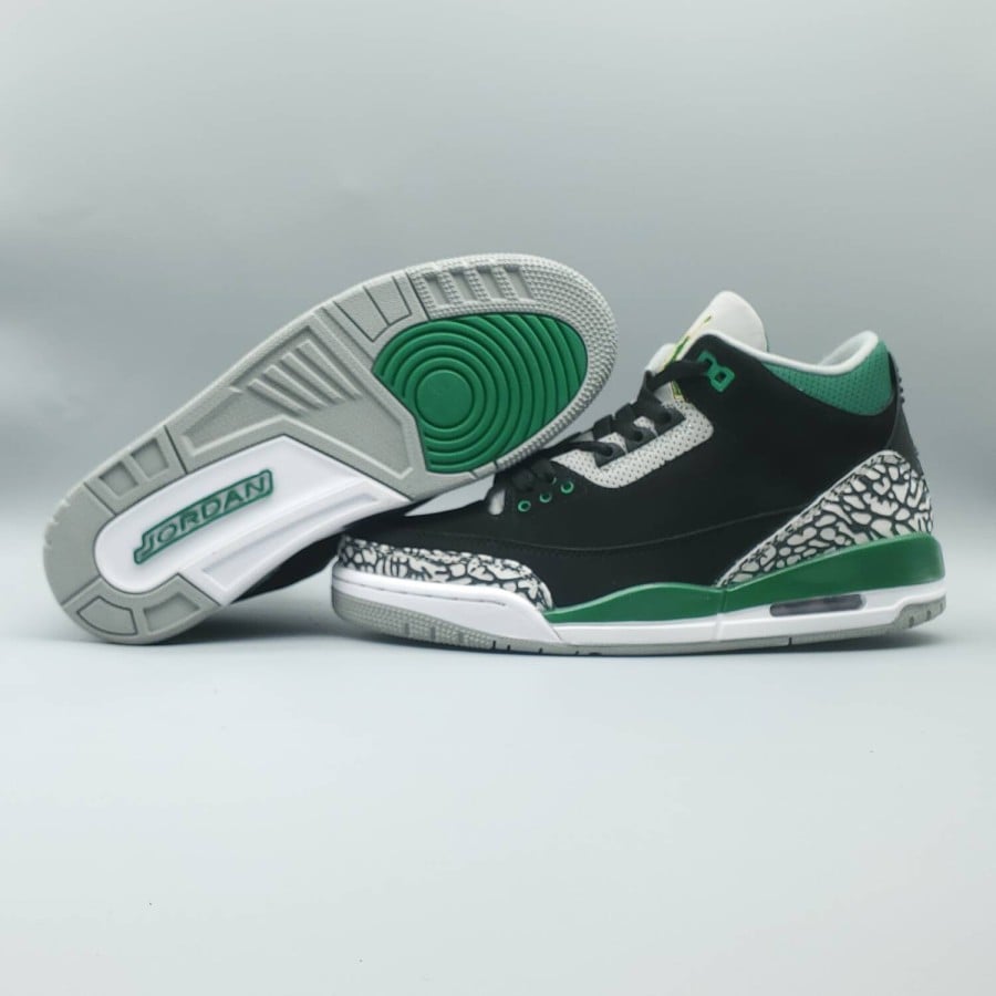 Air Jordan 3 Retro
