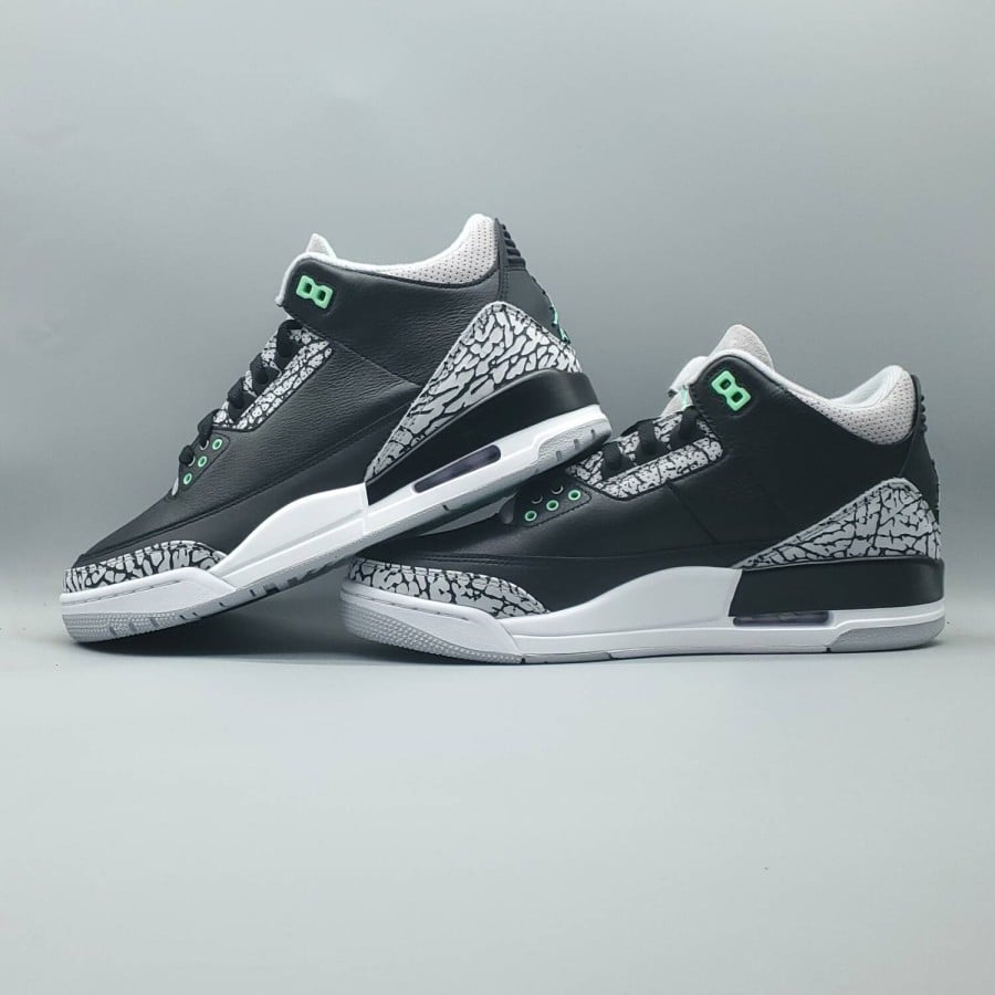 Air Jordan 3 Retro