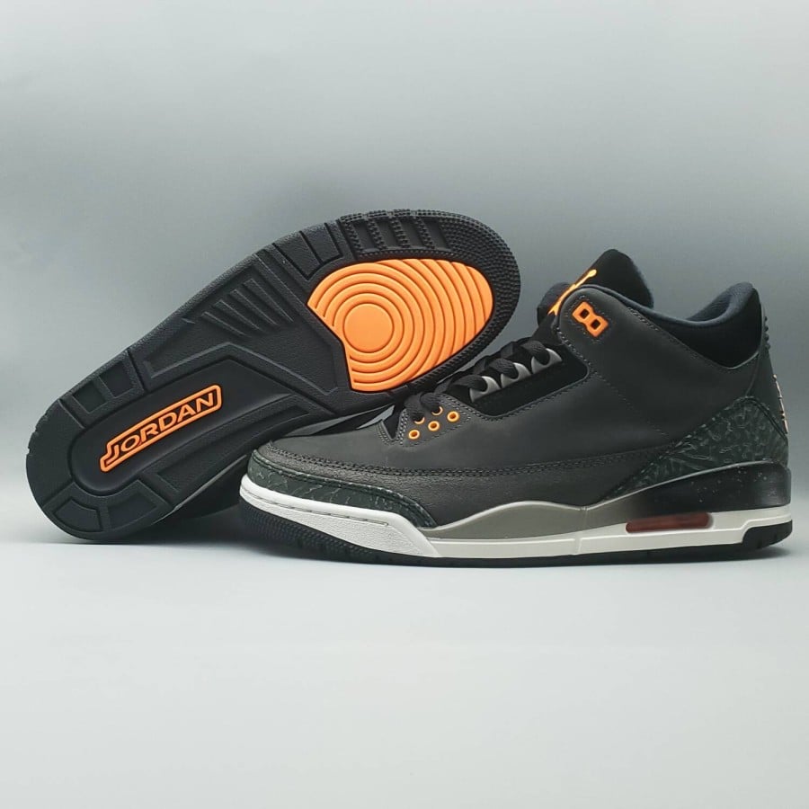 Air Jordan 3 Retro