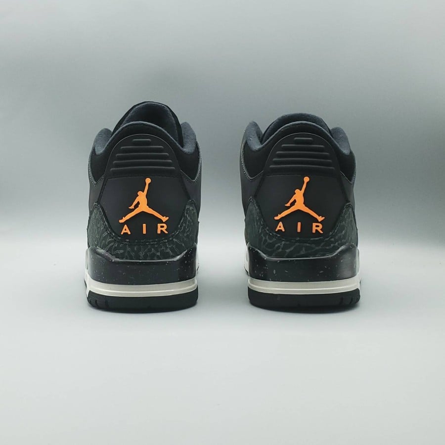 Air Jordan 3 Retro
