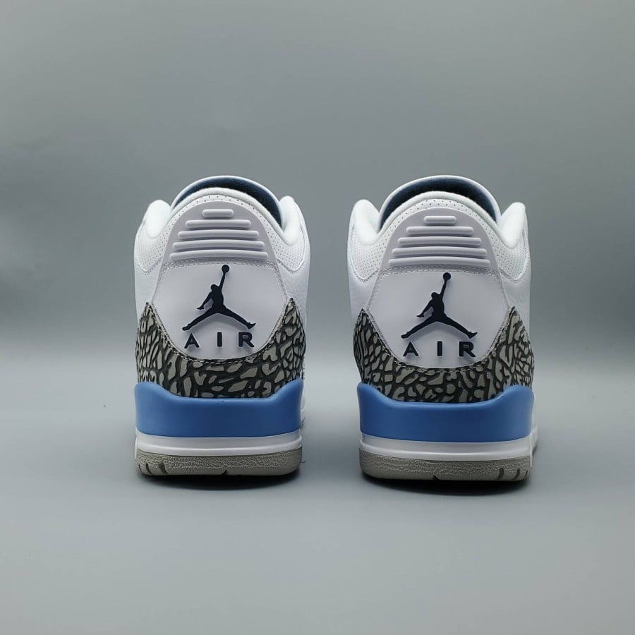 Air Jordan 3 Retro