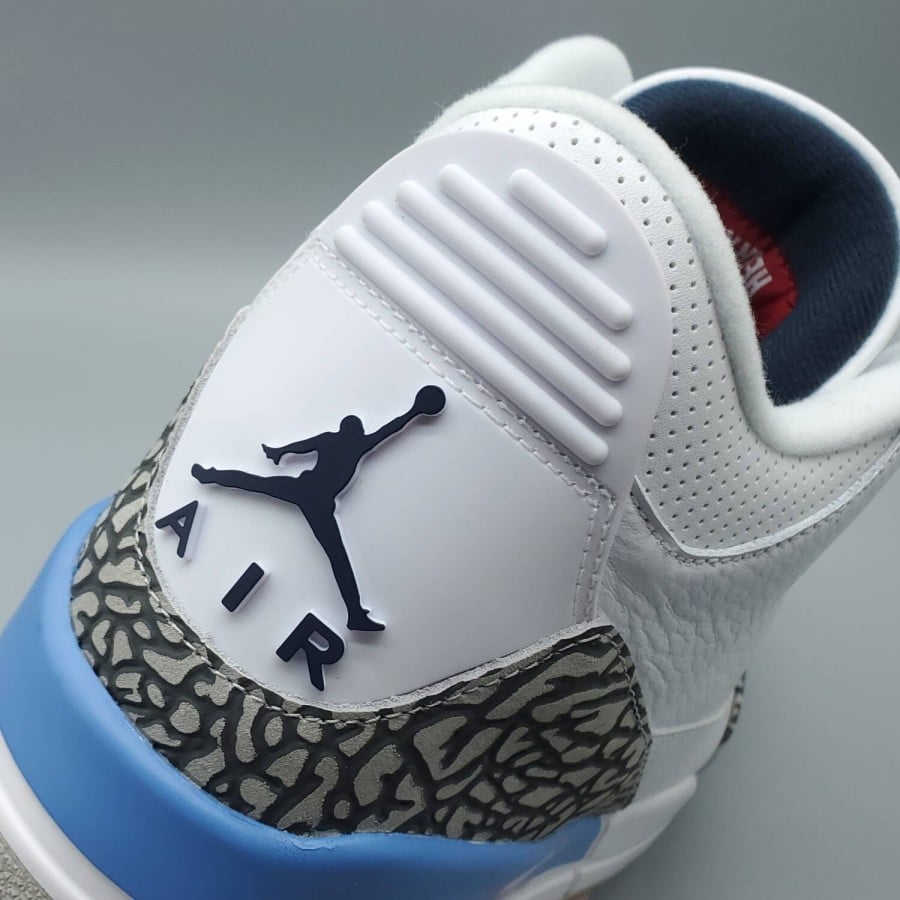 Air Jordan 3 Retro