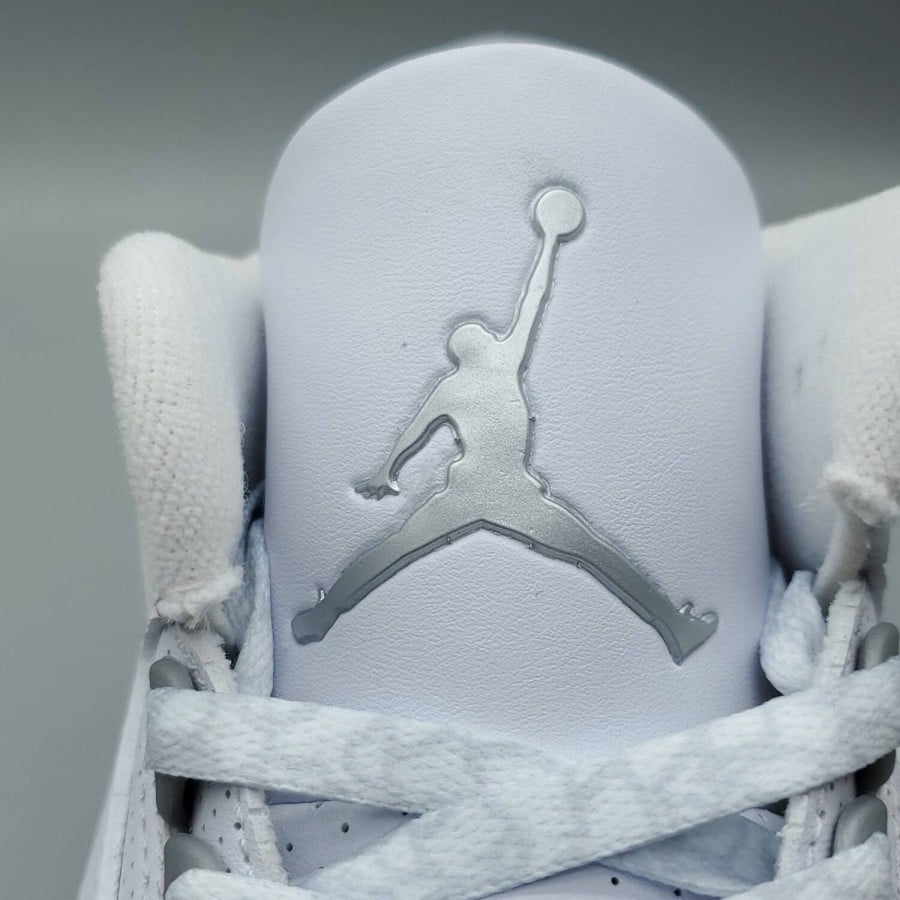 Air Jordan 3 Retro