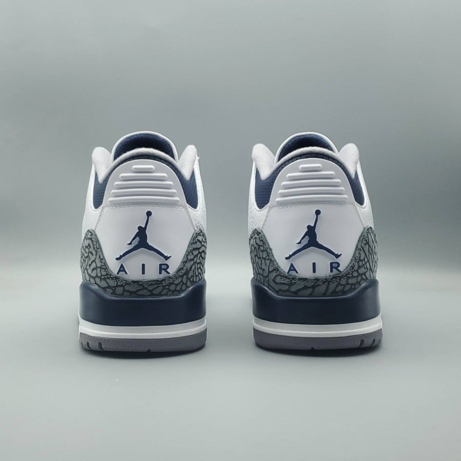 Air Jordan 3 Retro