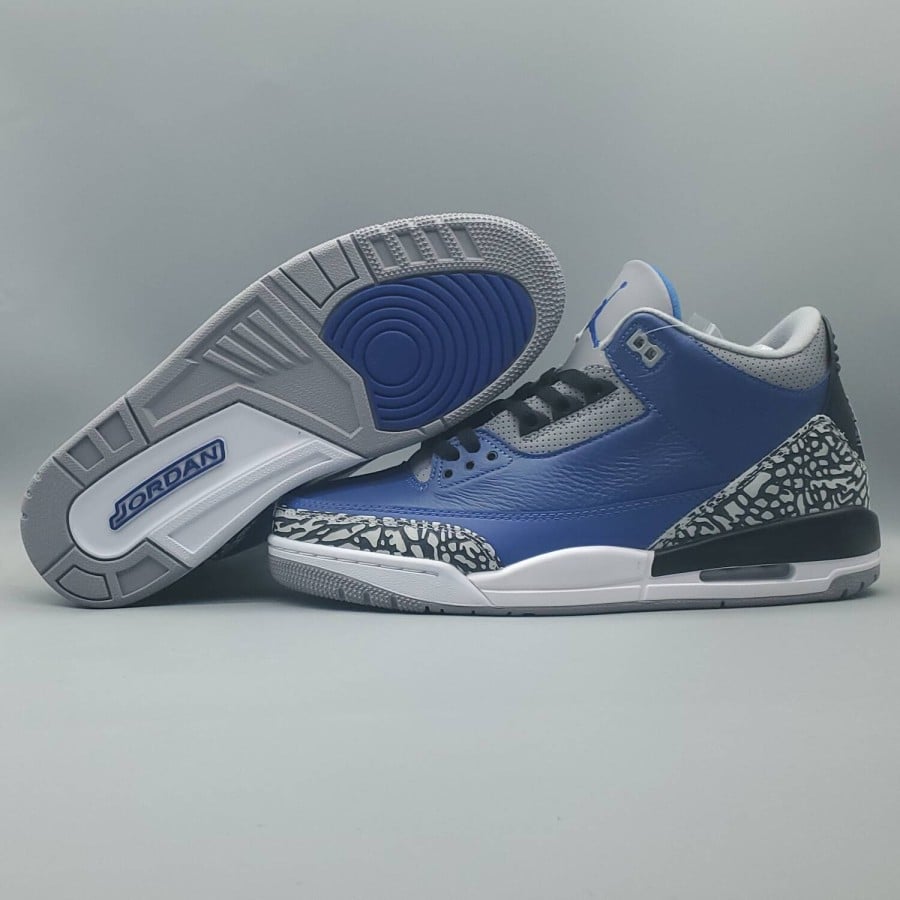 Air Jordan 3 Retro