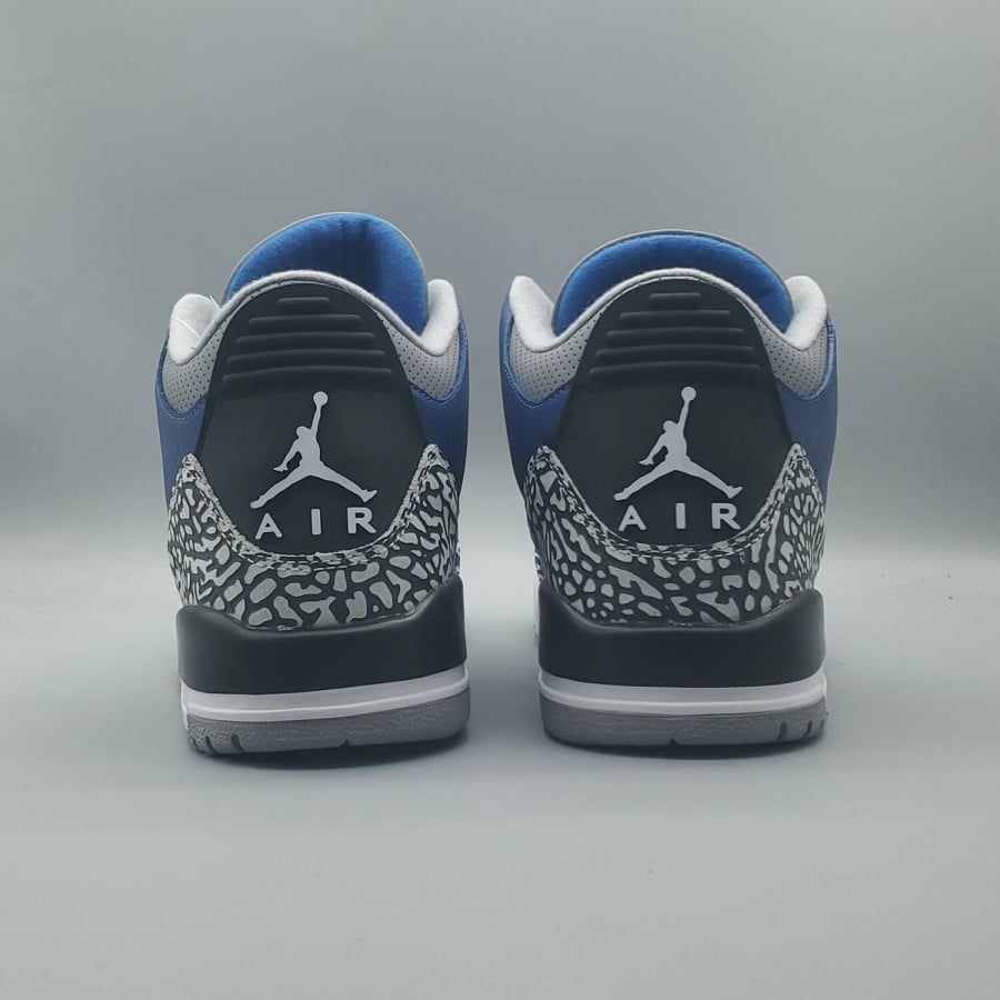 Air Jordan 3 Retro