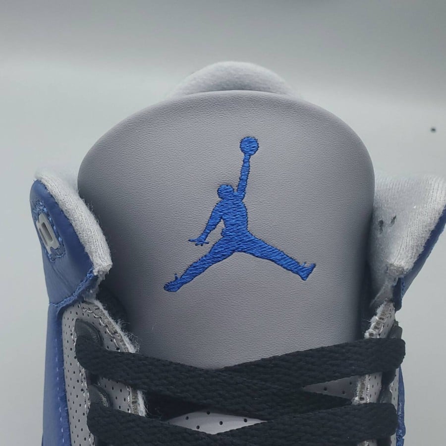 Air Jordan 3 Retro