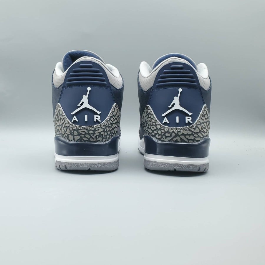 Air Jordan 3 Retro 