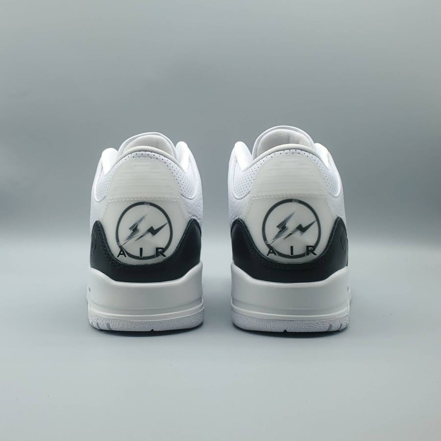 Fragment Design x Air Jordan 3 Retro SP 