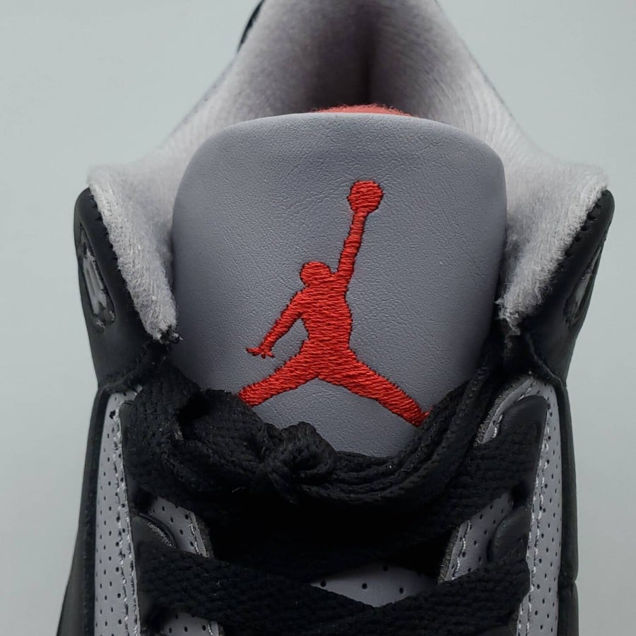Air Jordan 3 Retro OG