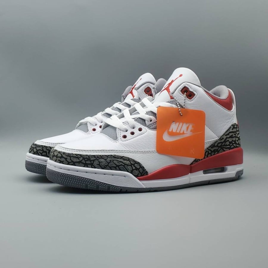 Air Jordan 3 Retro