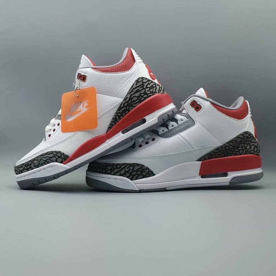 Air Jordan 3 Retro