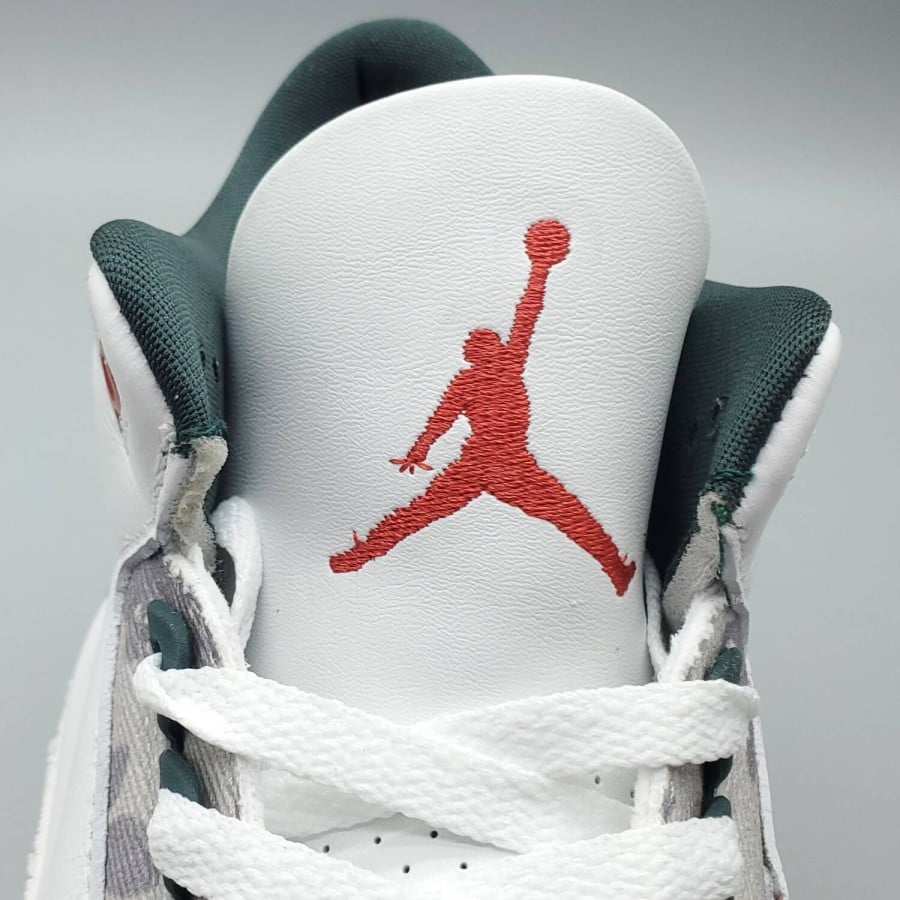 Air Jordan 3 Retro