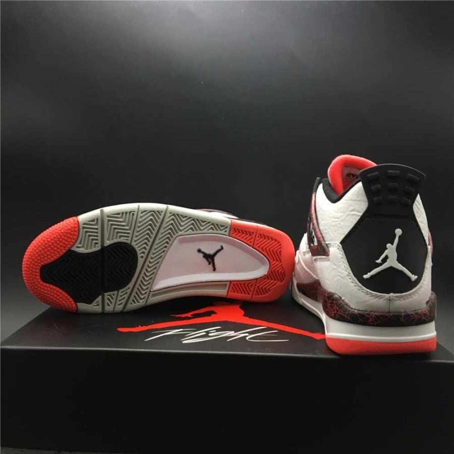 Air Jordan 4 Retro
