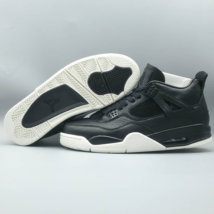Air Jordan 4 Retro PRM 